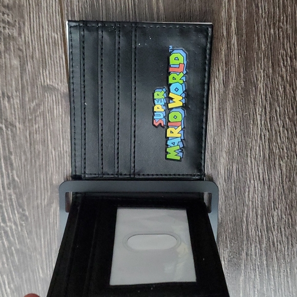 ❤️ Super Nintendo Super Mario World Wallet - Brand New - Picture 4 of 8